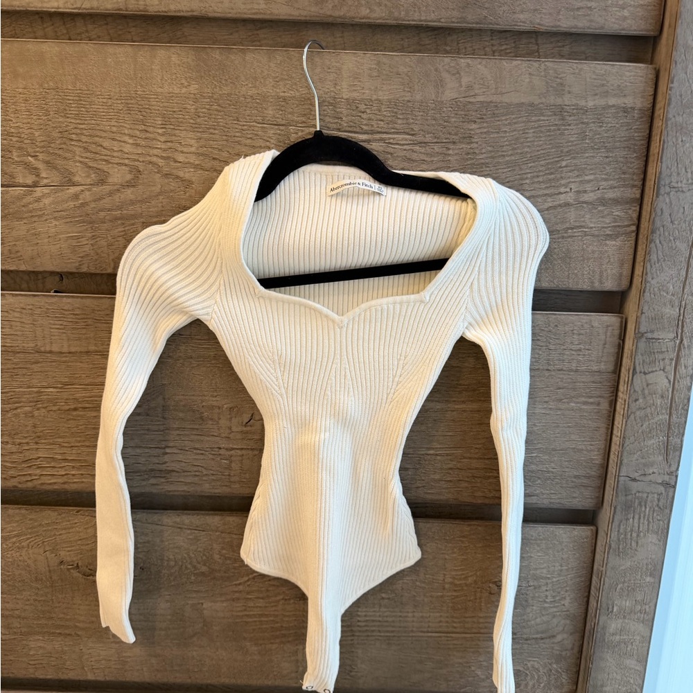 Abercrombie Ribbed Sweater V Neck Body Suit - SIZE XS NEW